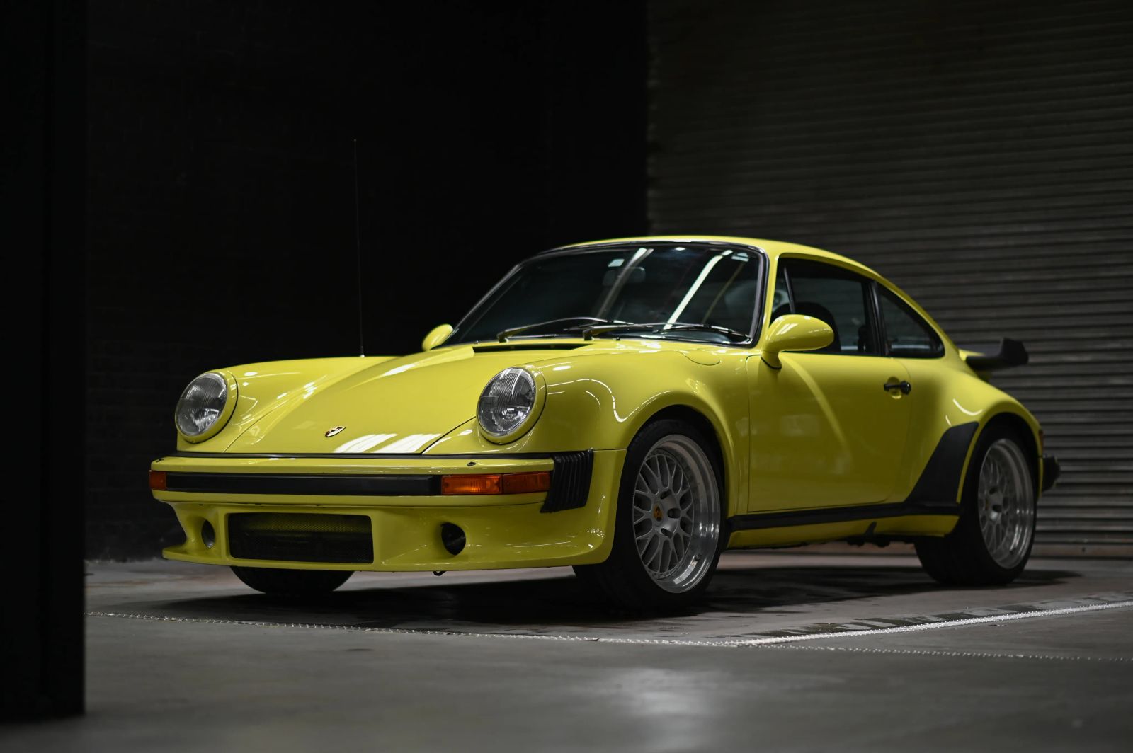 1977 PORSCHE 911 (930)  TURBO