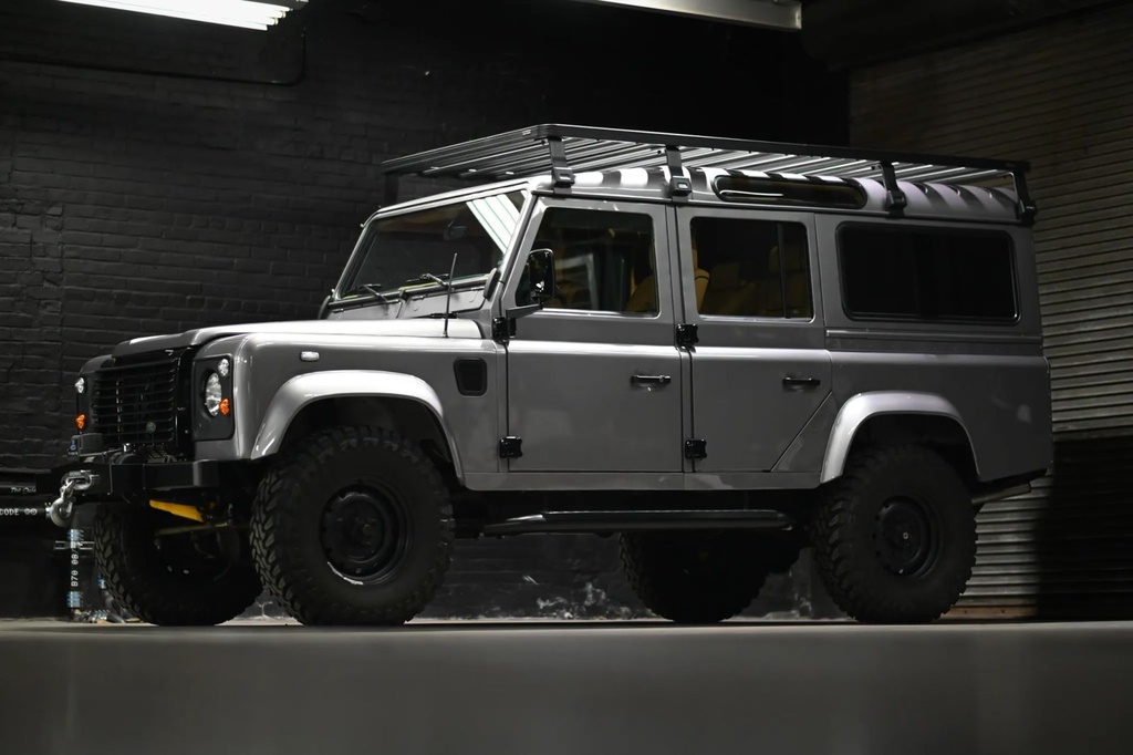 1992 LAND ROVER DEFENDER 110