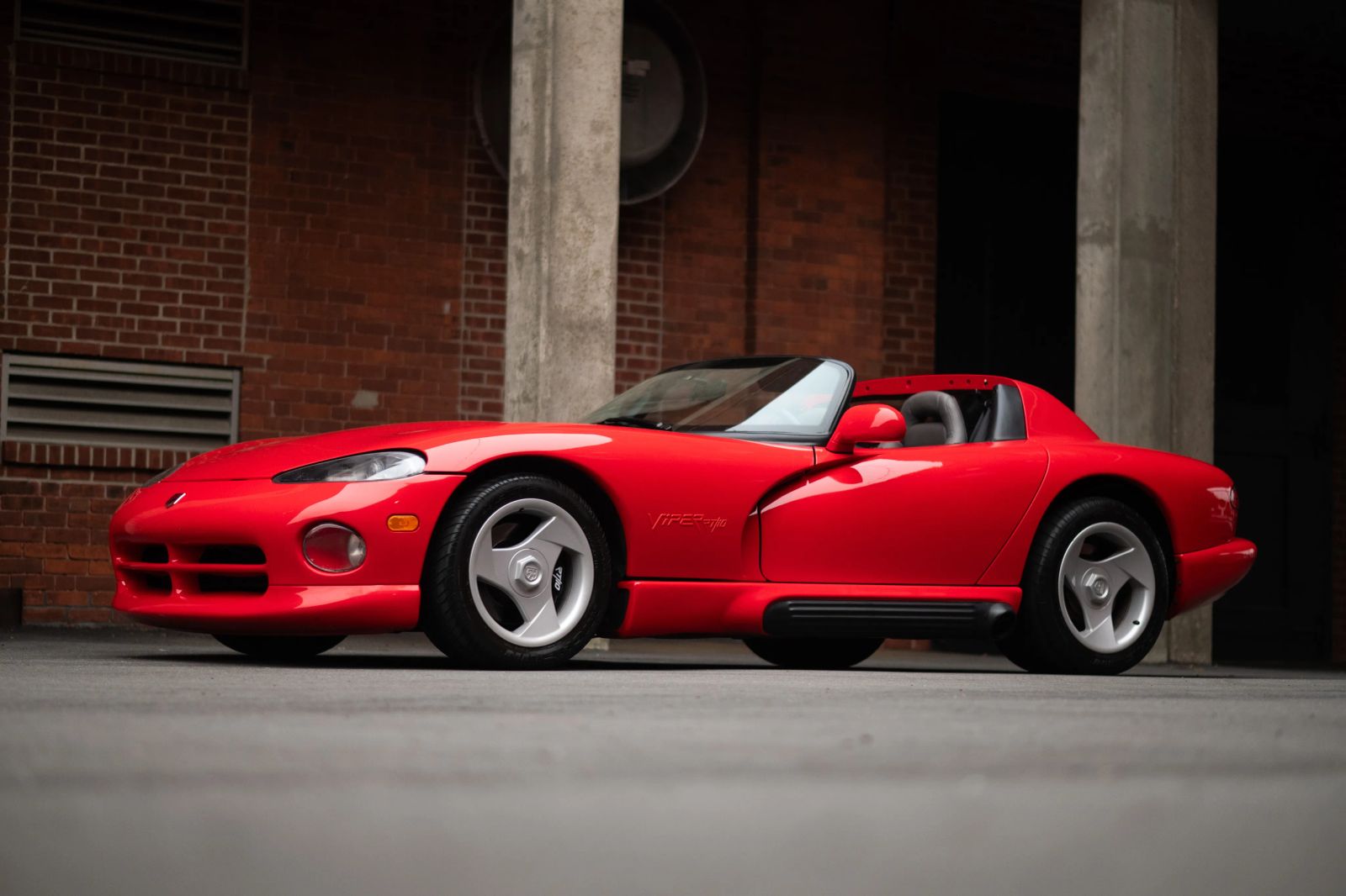 1994 DODGE VIPER RT/10 ROADSTER 2D